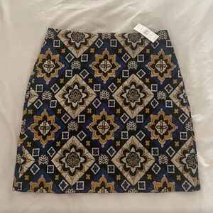 LOFT Tapestry Mini Skirt – Spring Staple, Size 4